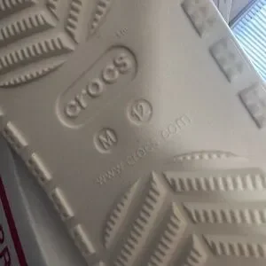CROCS Cream and Red Sandals with Perforated Design Crocs x Peanuts Classic Clog K Snoopy and Joe Cool Kids  main image 4